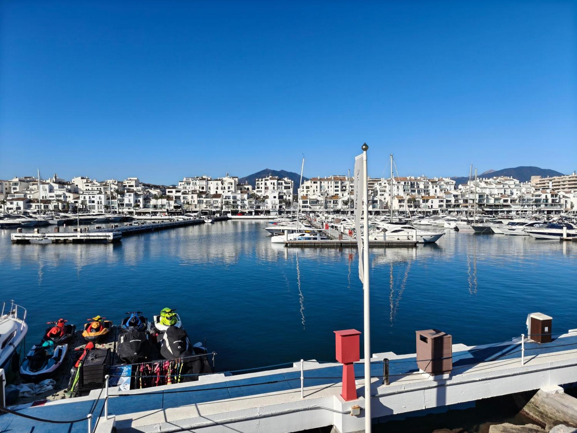 Apartment Luminoso Loft Con Piscina En Puerto Banus Marbella