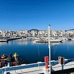 Luminoso Loft Con Piscina En Puerto Banus